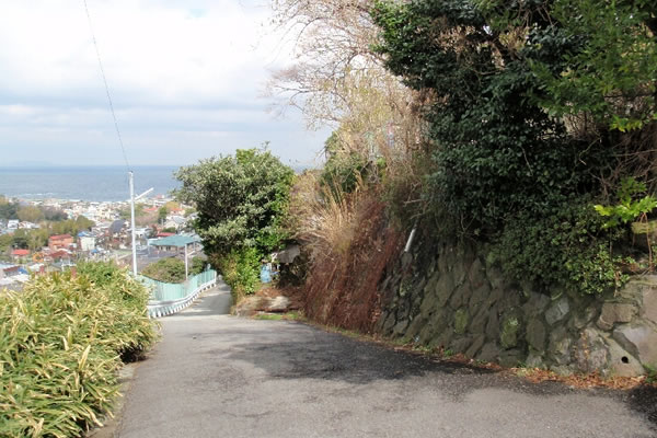 真鶴町一望の枇杷窪土地